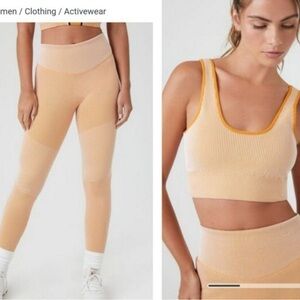 NWT Seamless Peach Activewear Leggings & Sports Bra Set Free People Movement
